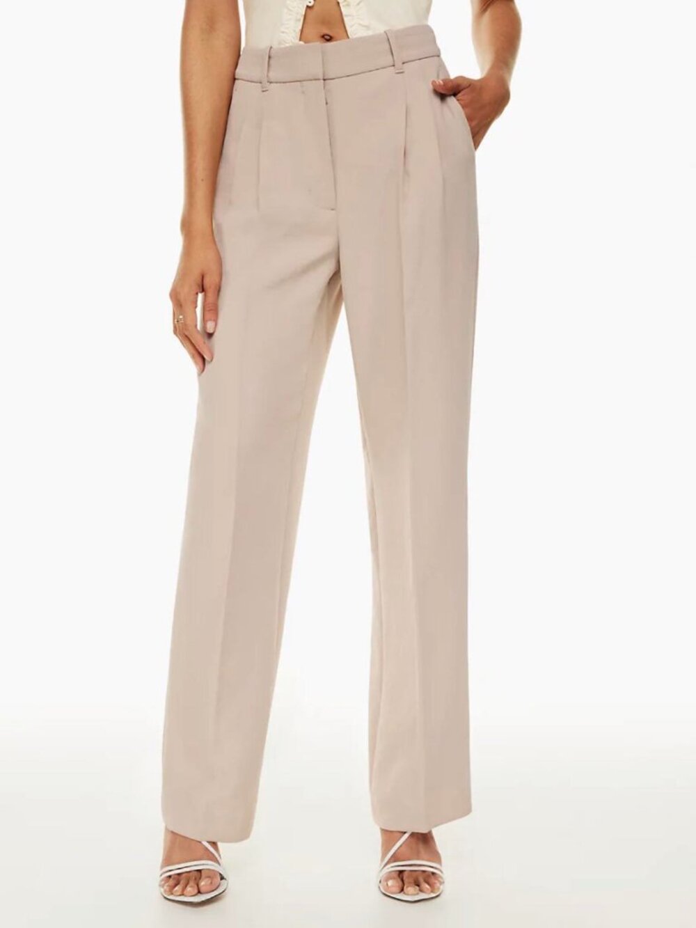 Aritzia The Effortless Pant Crepette in Cairo